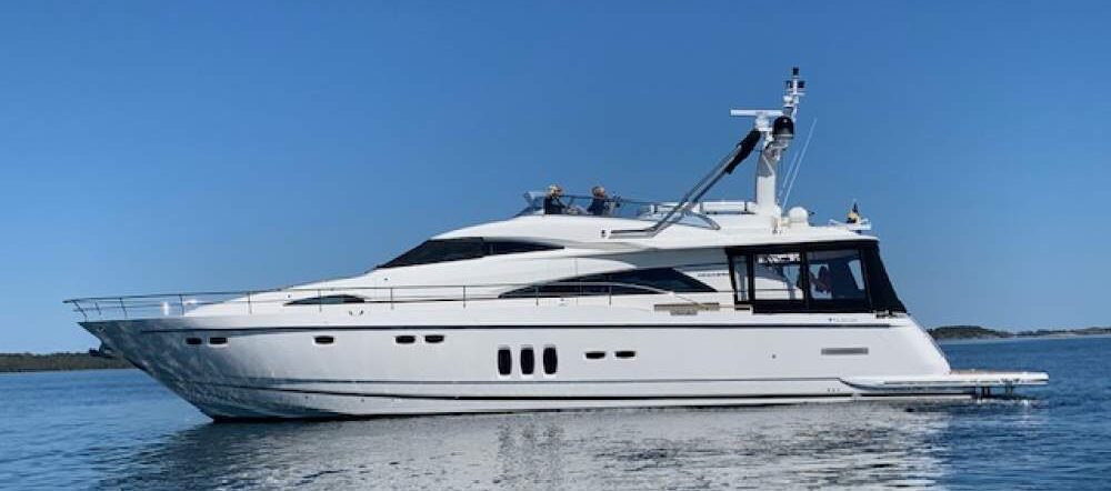 Fairline Squadron 68